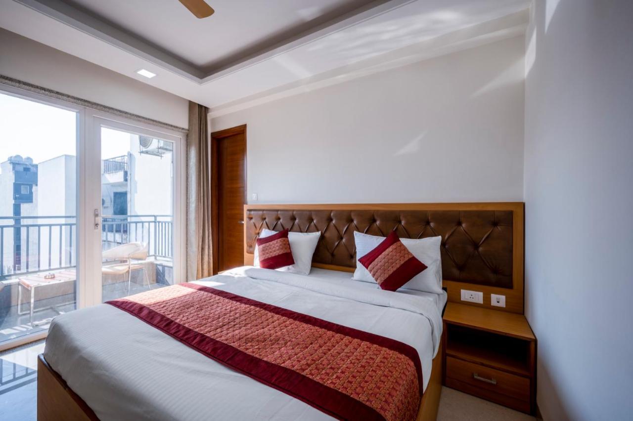The Palms Inn I Near Medanta Medicity I Sec-38 غورغاون المظهر الخارجي الصورة